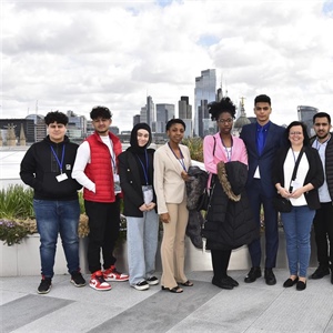 SHEFFIELD PARK ACADEMY STUDENTS ENJOY RESIDENTIAL WITH GOLDMAN SACHS